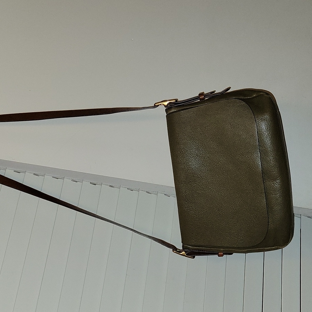 Fossil purse